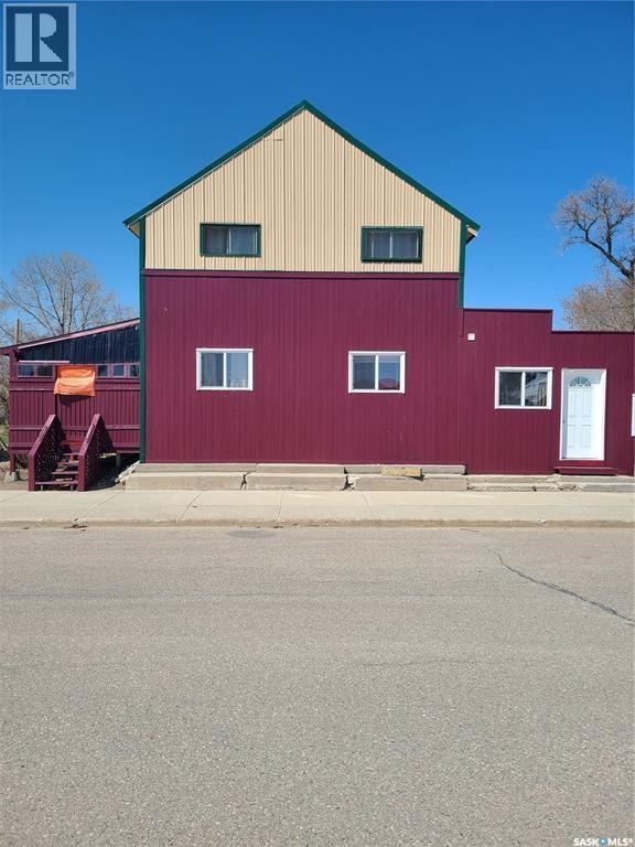 48 Main St, Manor, SK S0C 1R0
