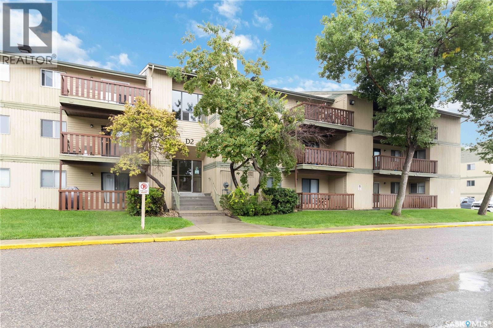 306 D2 1121 Mckercher Dr, Saskatoon, SK S7H 5B8
