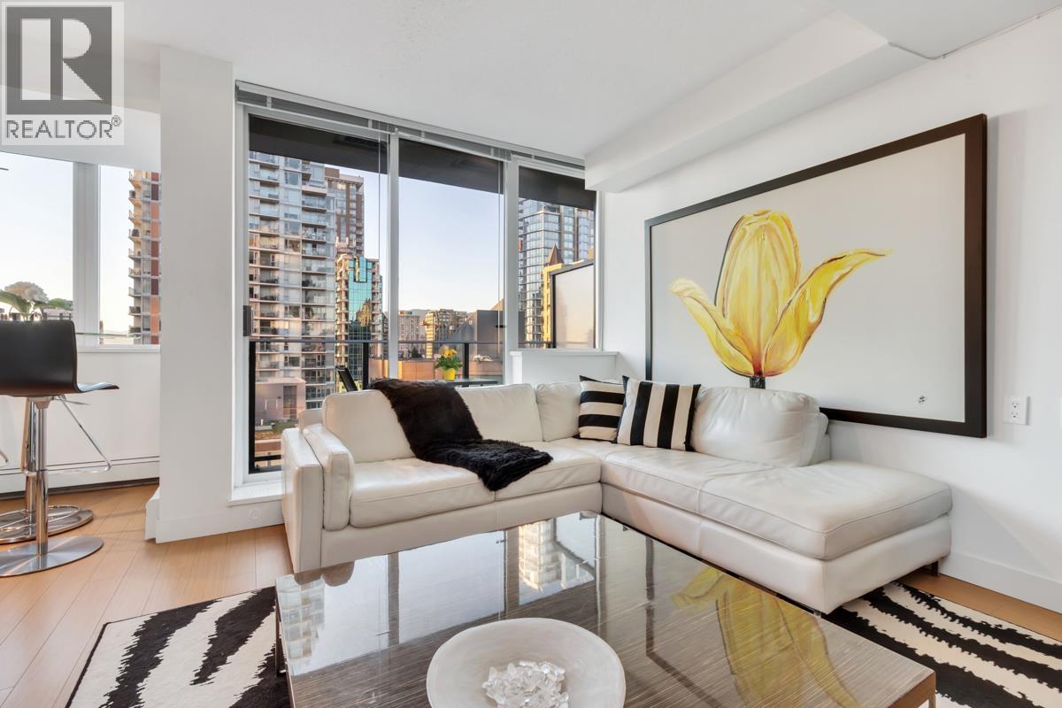 1325 Rolston Street Unit 1513, Vancouver, BC V6B 0M2