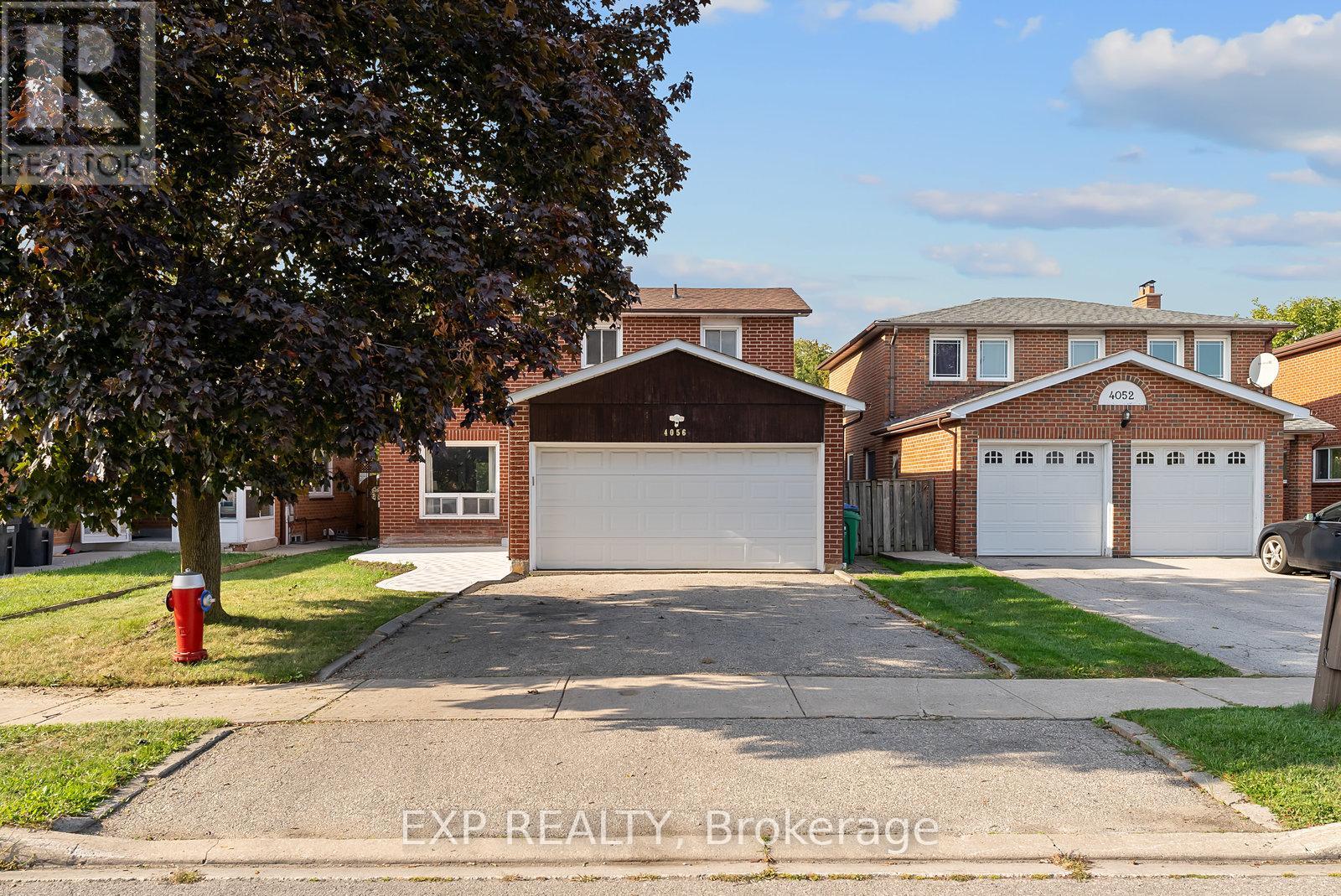 4056 Longo Cir, Mississauga, ON L4T 4C6