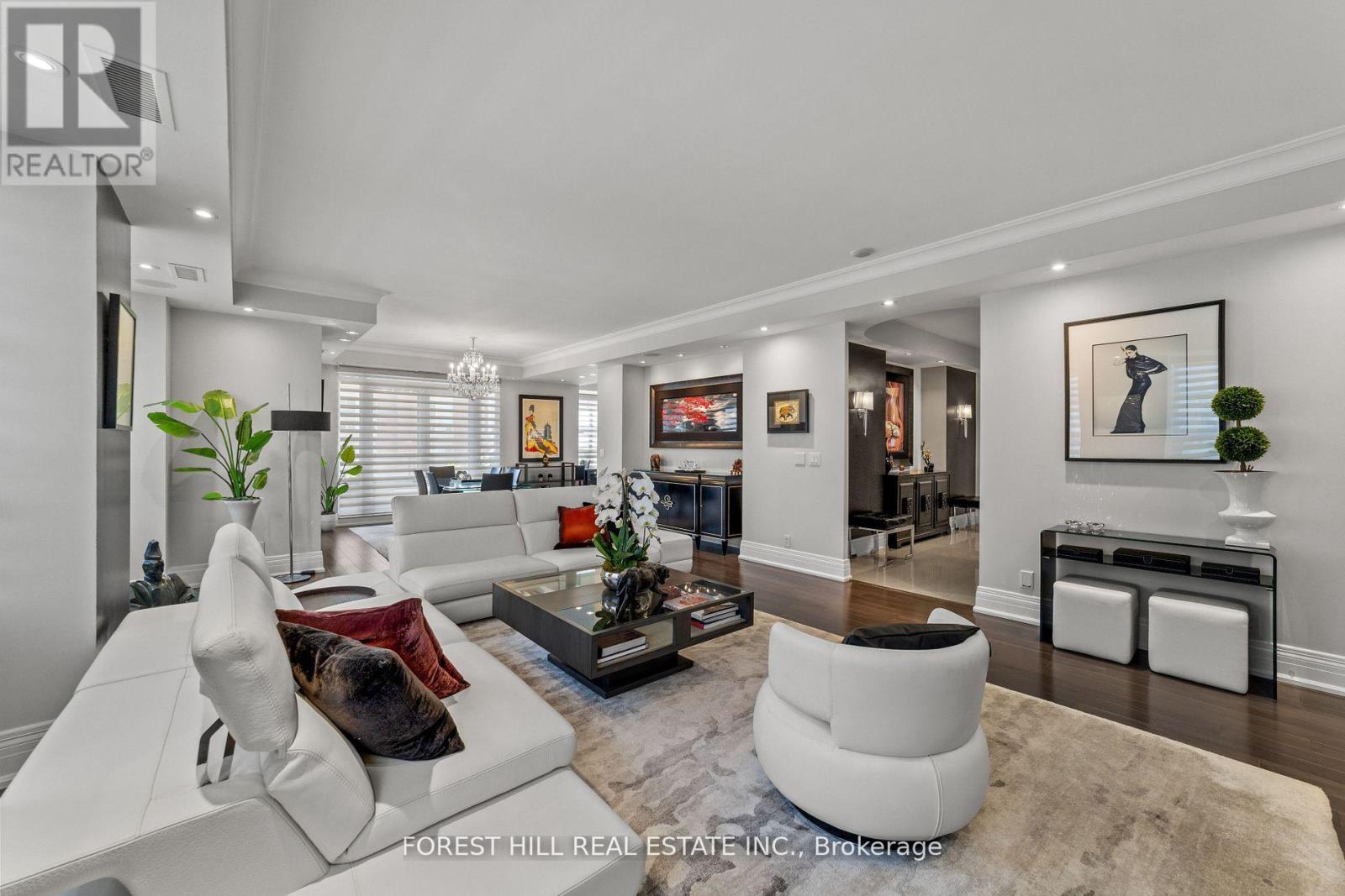 1001 68 Yorkville Ave, Toronto, ON M5R 3V7