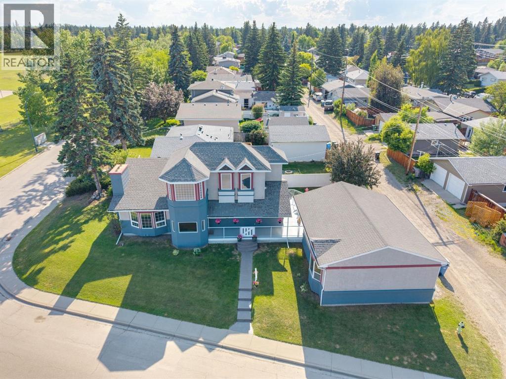 71 Sackville Dr SW, Calgary, AB T2W 0W4