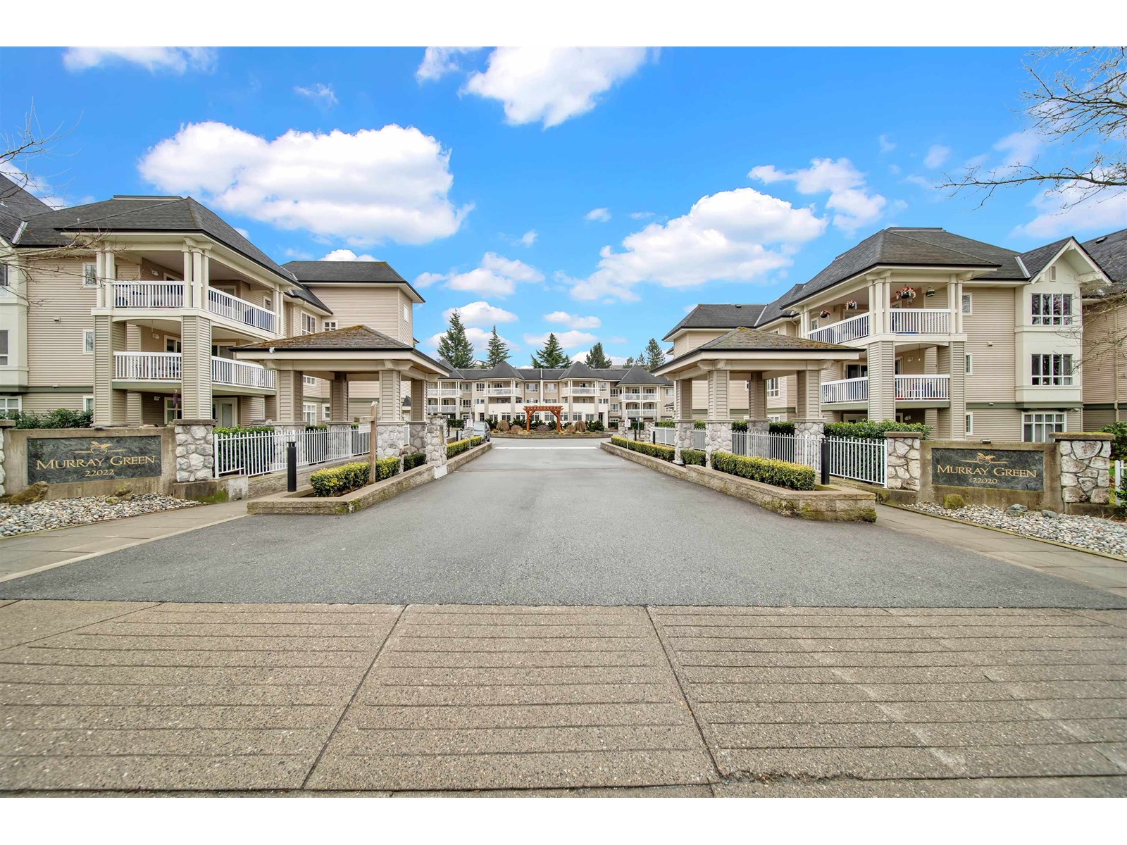 22022 49 Avenue Unit 111, Langley, BC V3A 3R9