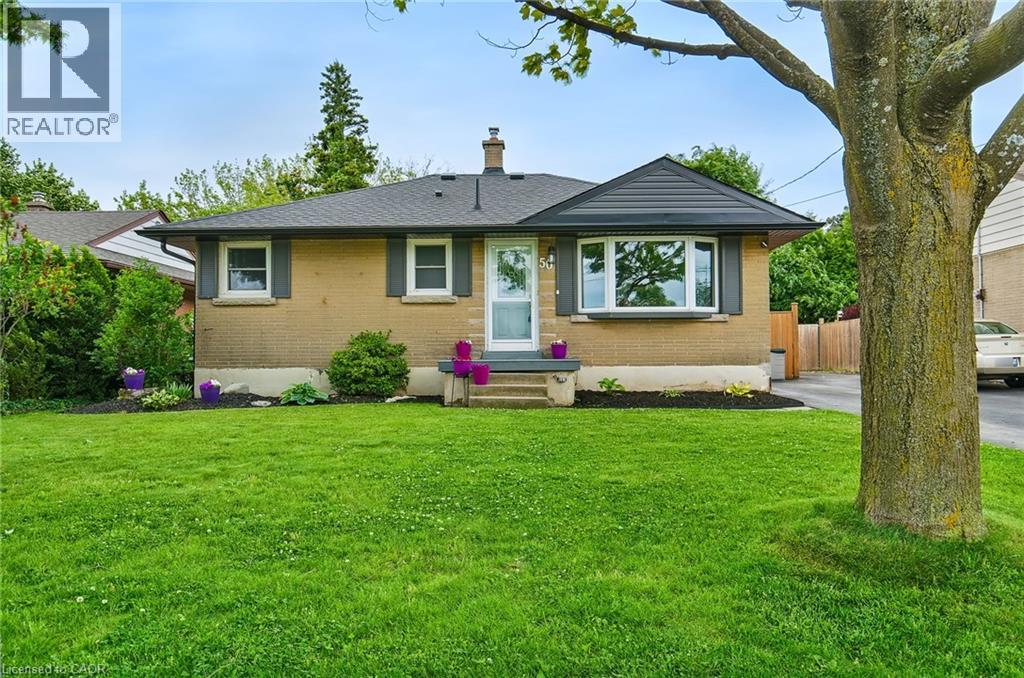 50 Sandalwood Ave, Hamilton, ON L8T 2E3