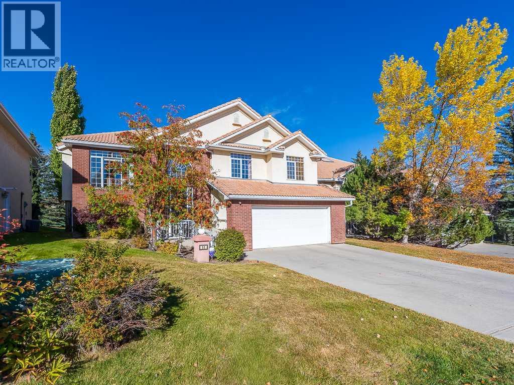 51 Hamptons Dr NW, Calgary, AB T3A 5H7