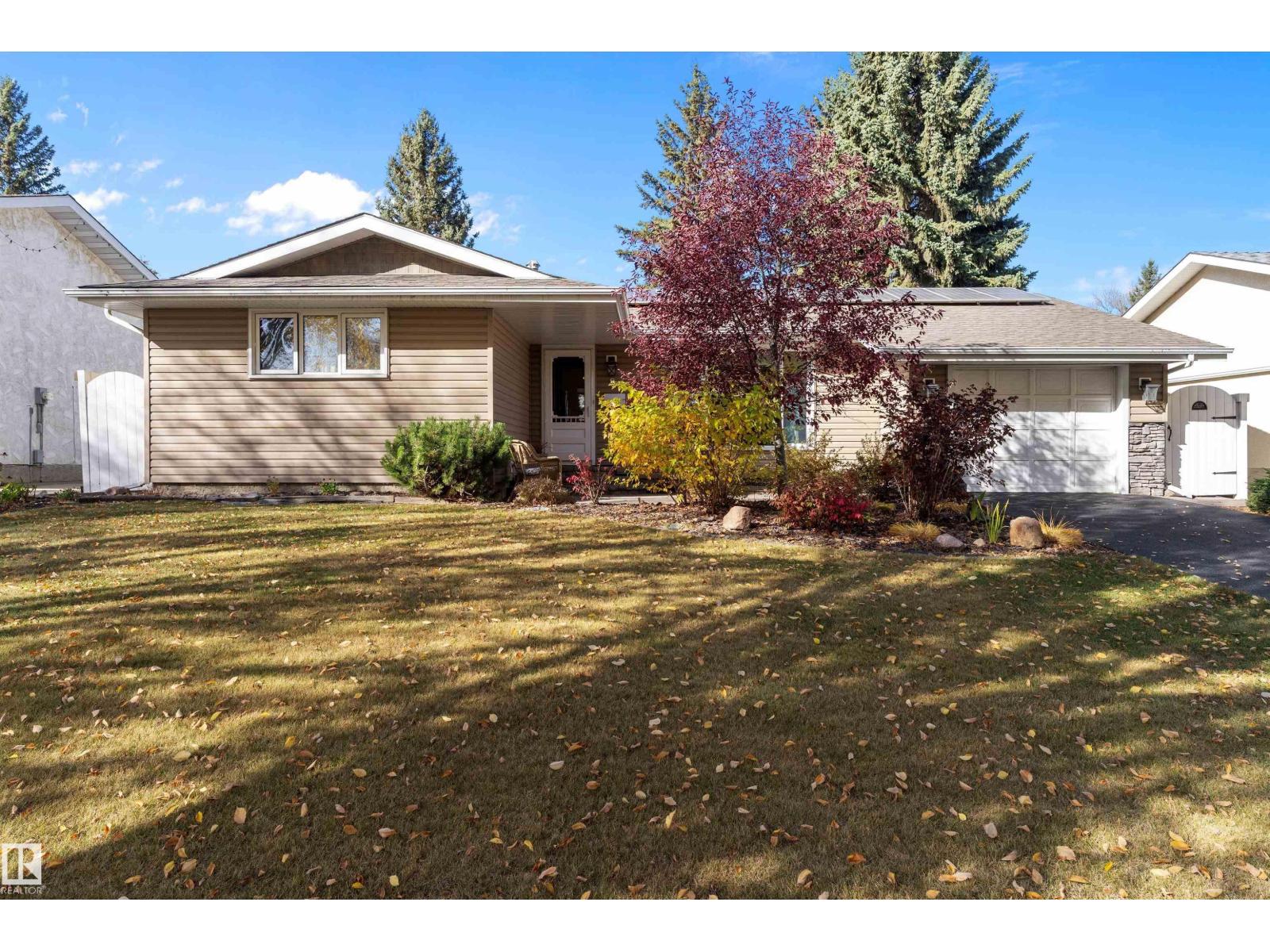8 Farmstead Ave, St. Albert, AB T8N 1V8