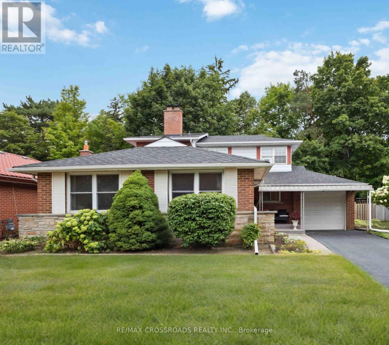 3 Bowater Dr, Toronto Tam O'shanter-sullivan, ON M1T 1T1