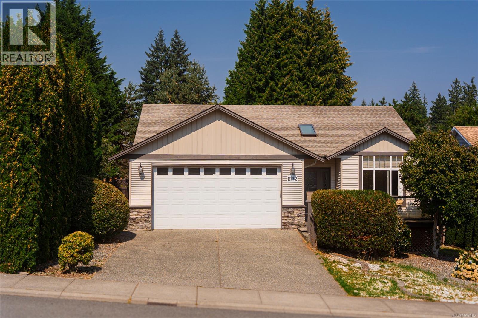 1072 Silver Mountain Dr, Nanaimo, BC V9R 7E2