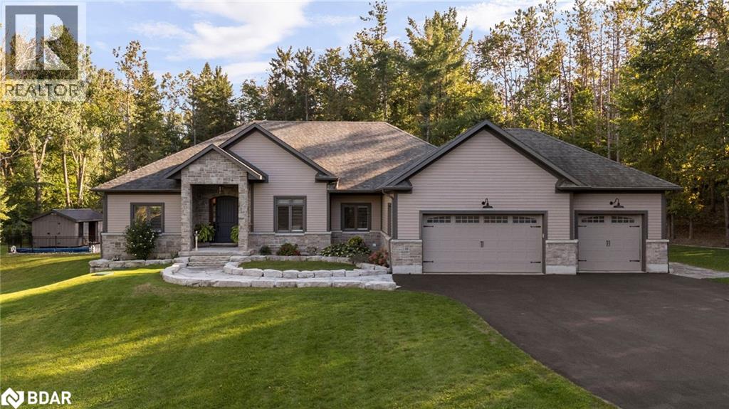 49 Sydenham Trl, Clearview, ON L0M 1H0