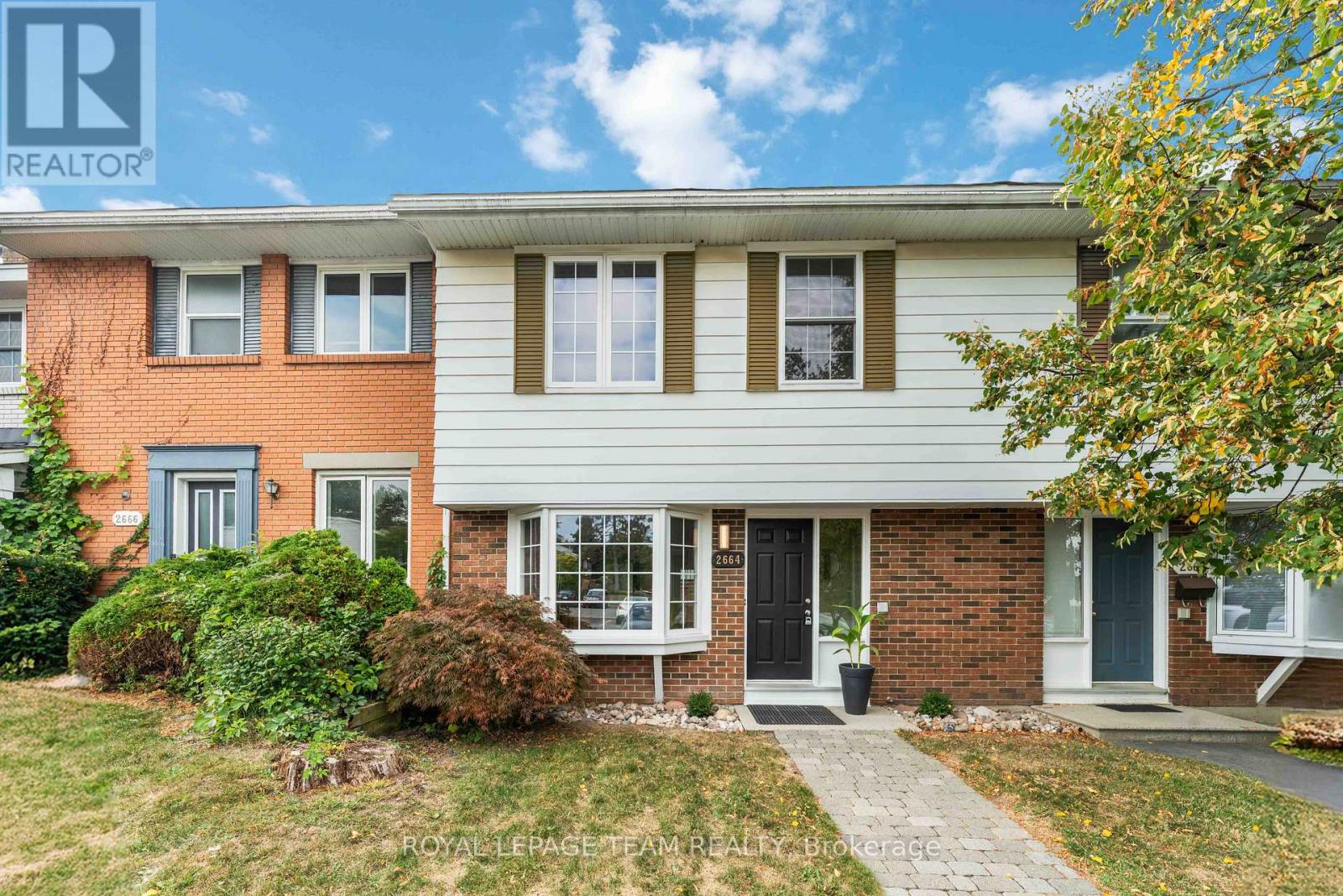 2664 Draper Ave, Ottawa, ON K2H 6Z9