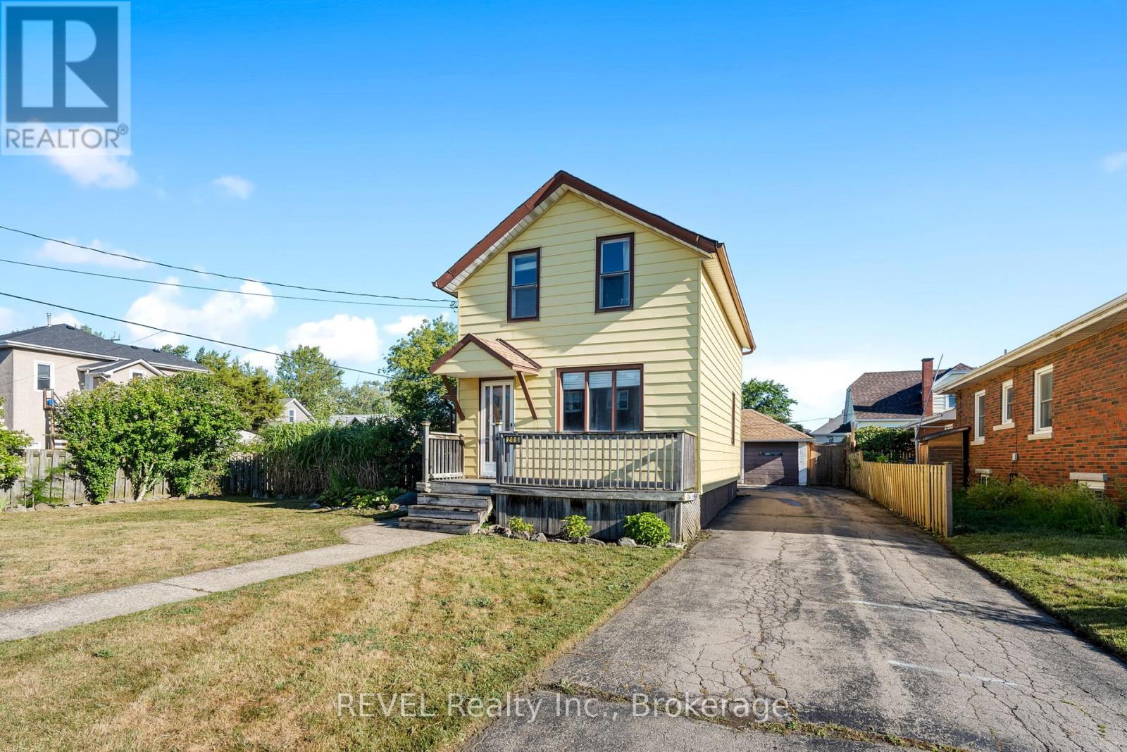 206 Bell St, Port Colborne, ON L3K 1J3