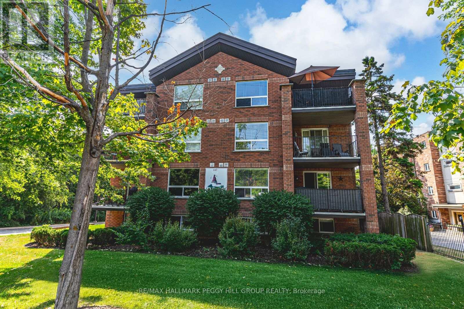 203 117 Edgehill Dr, Barrie, ON L4N 1L9