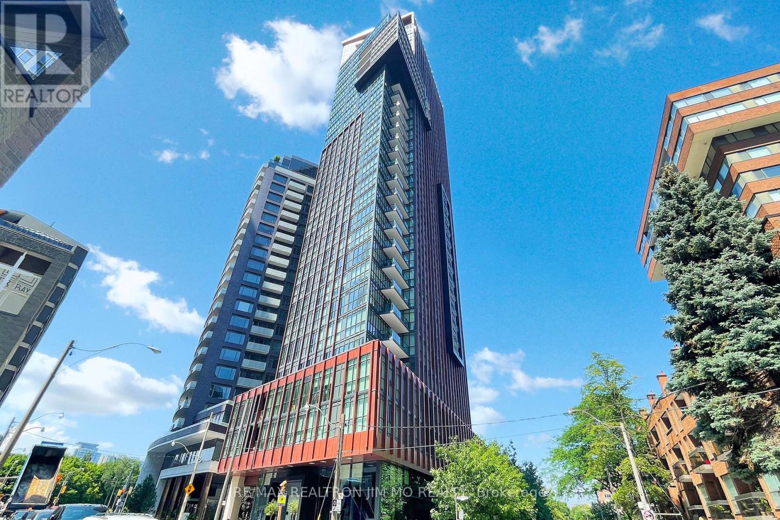 1706 32 Davenport Rd, Toronto, ON M5R 0B5