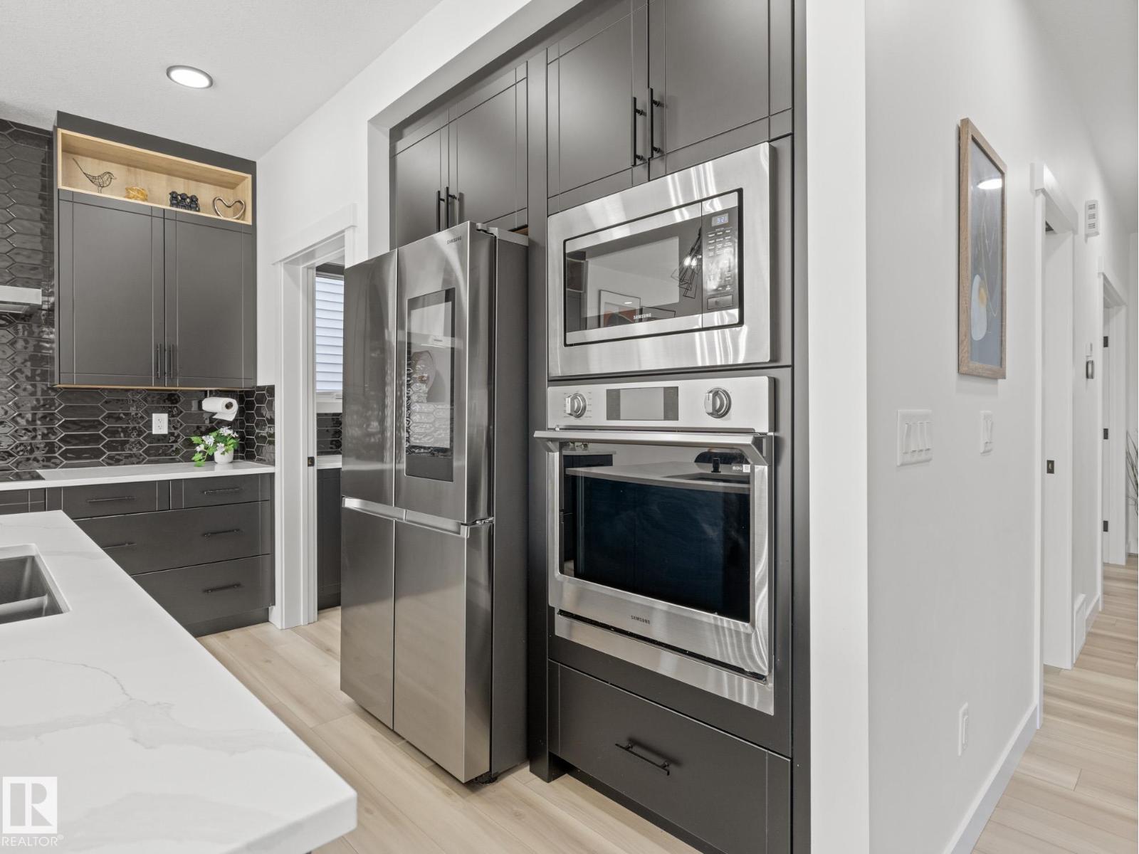 22 Av Nw Unit 19107, Edmonton, AB T6M 1R1