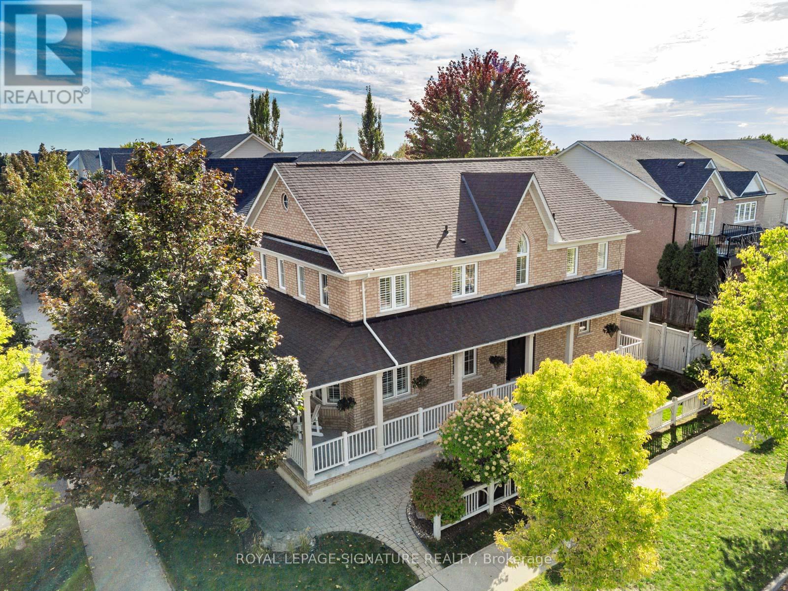 2 Denbury Ct, Whitby Brooklin, ON L1M 2P3