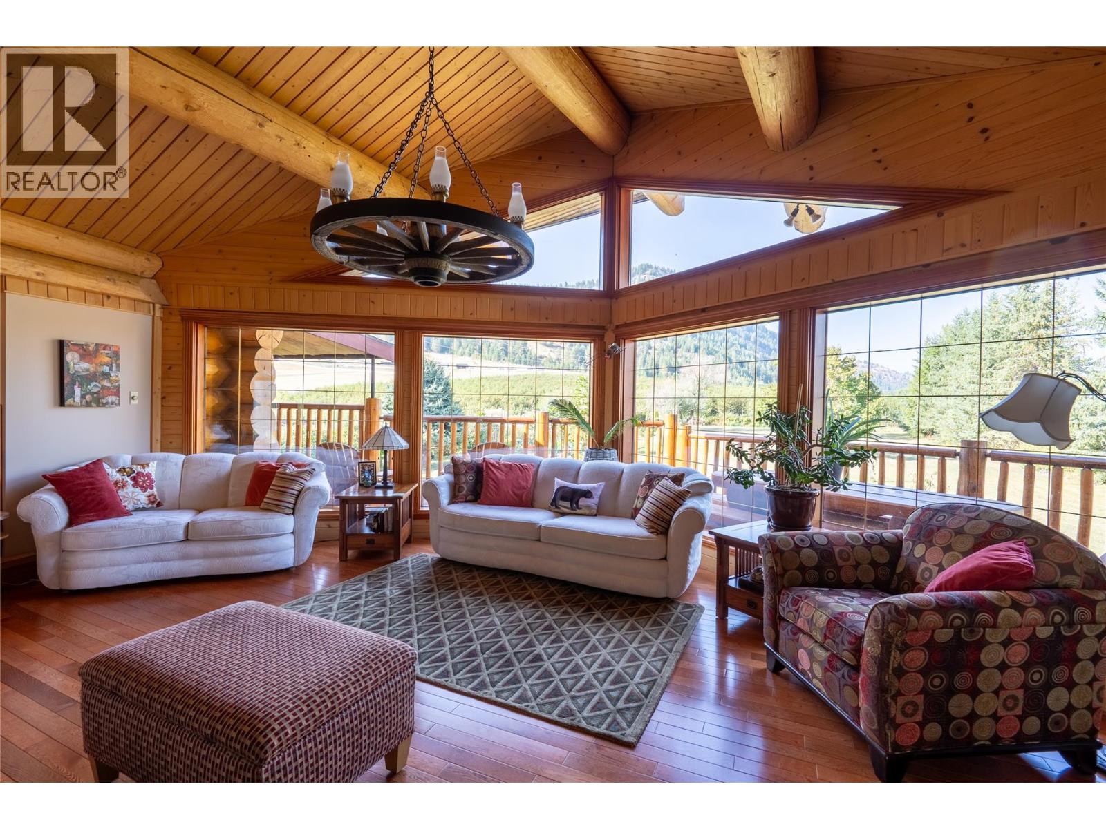 3486 Davy Rd, Grand Forks, BC V0H 1H2