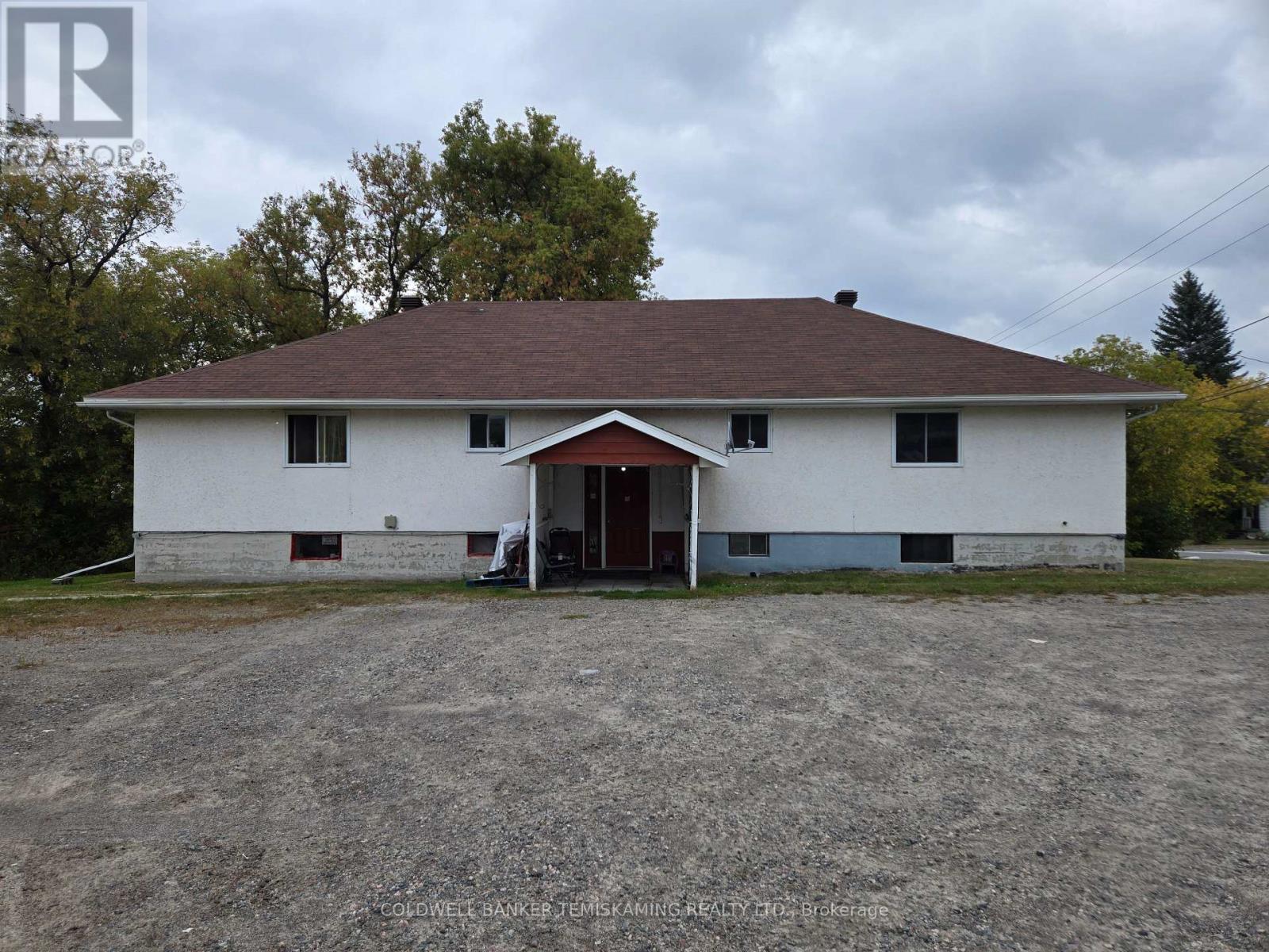 443 Albert St, Temiskaming Shores, ON P0J 1K0