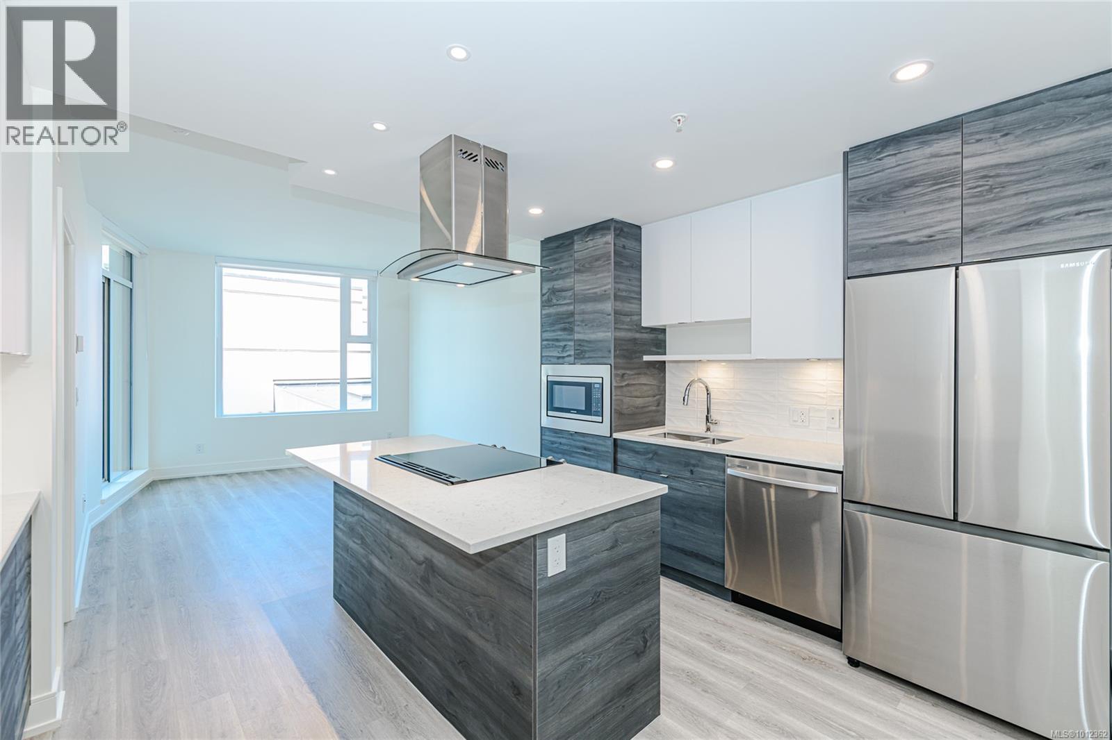 1628 Store St Unit 715 St, Victoria, BC V8W 0H1
