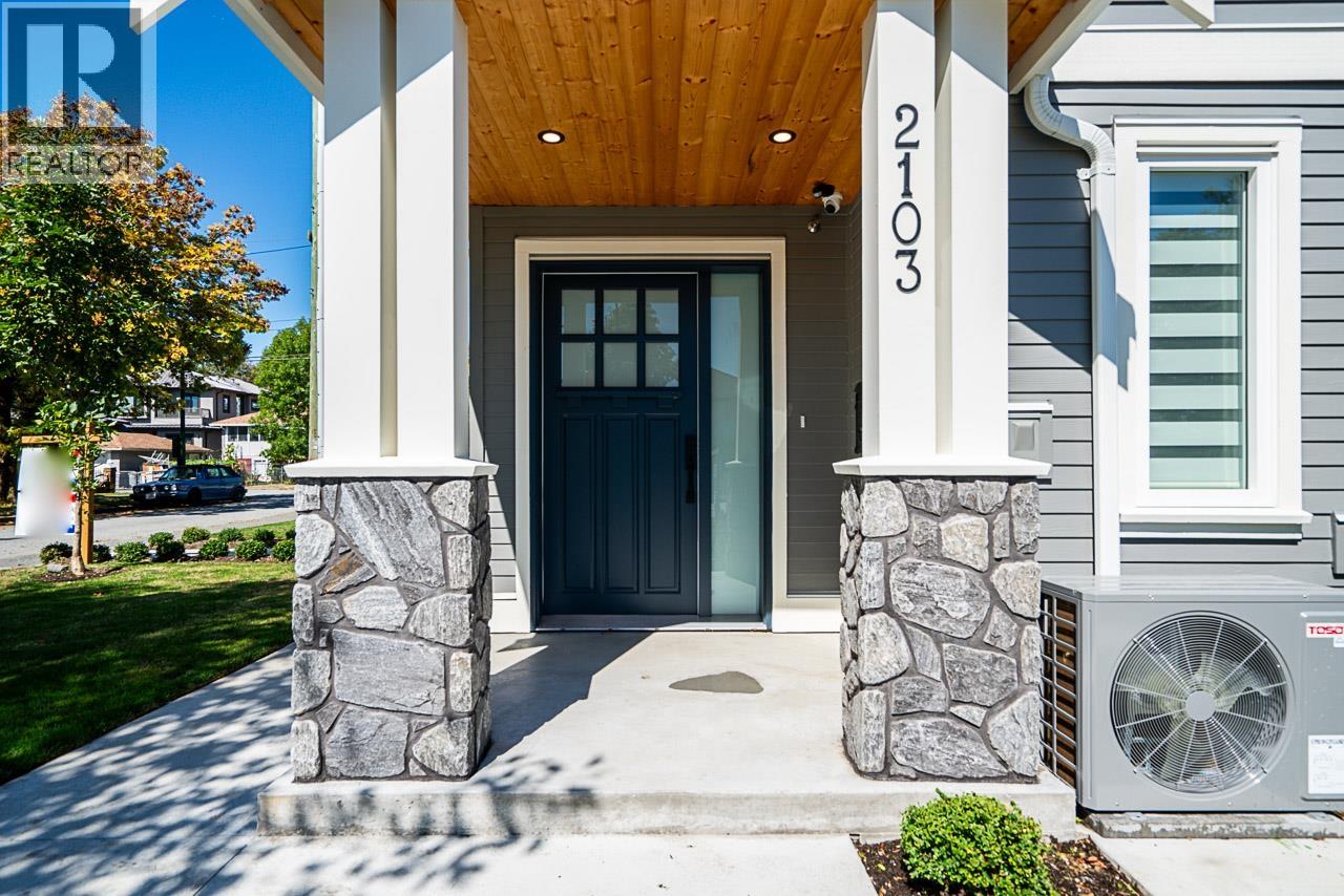 2103 E 33rd Ave, Vancouver, BC V5N 3E9
