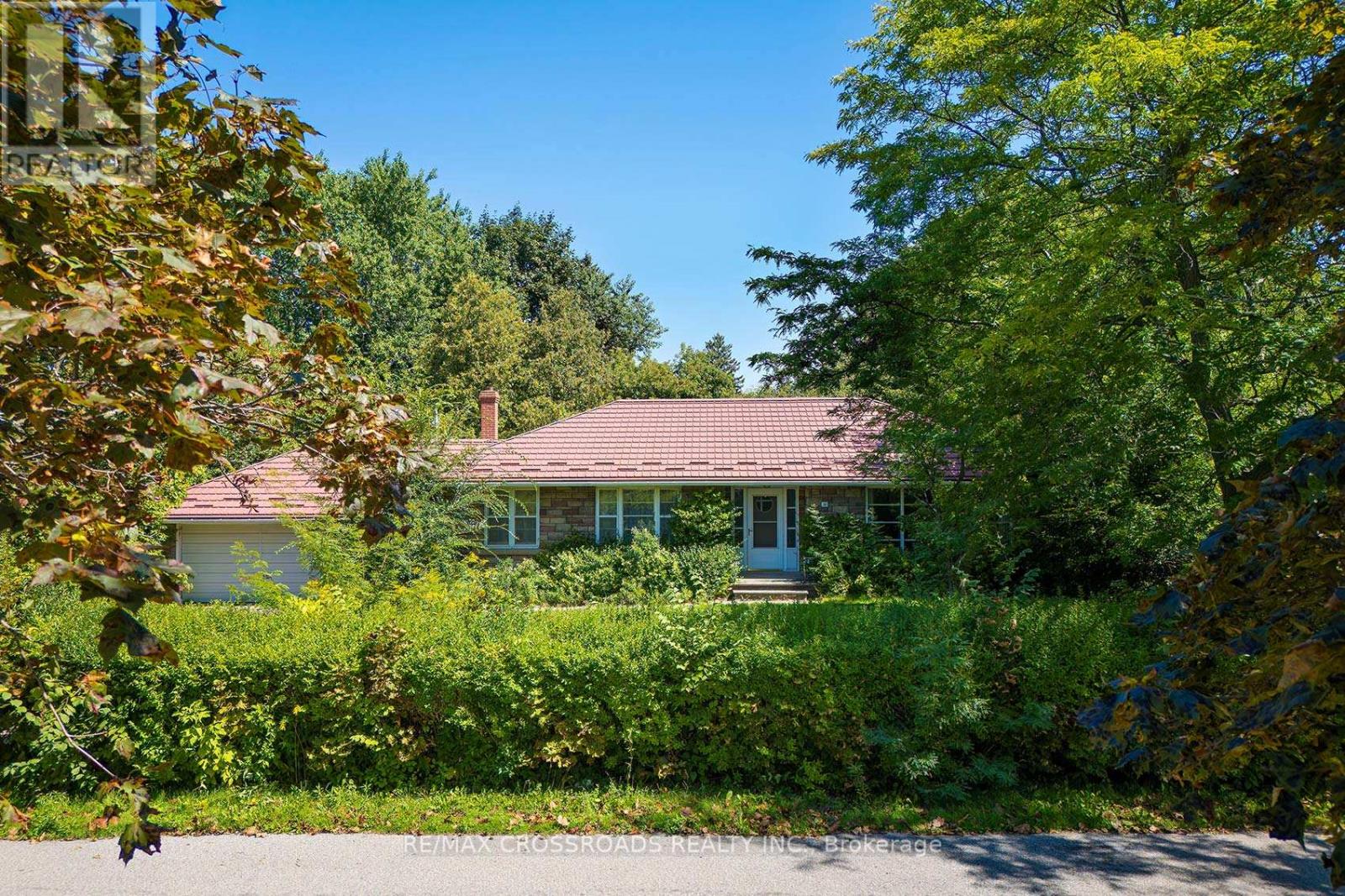 11 Faircroft Blvd, Toronto Cliffcrest, ON M1N 2W9