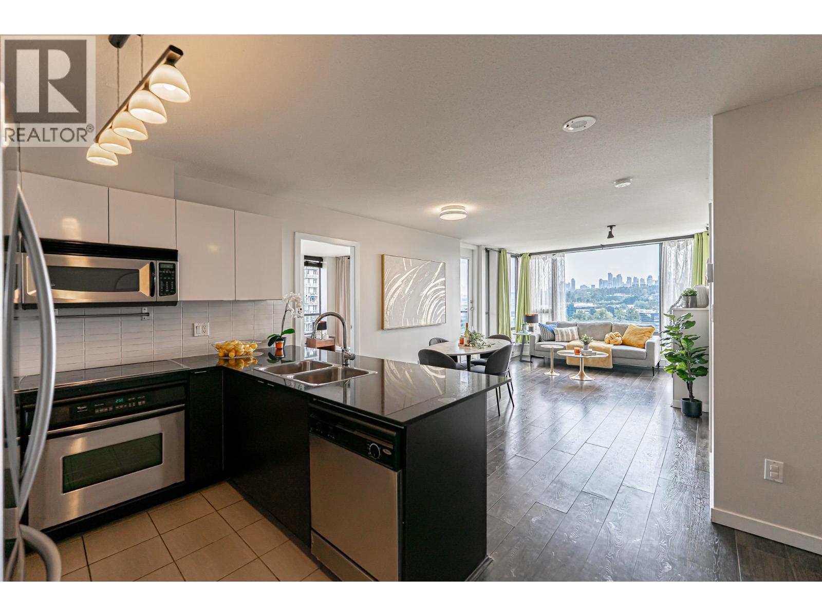 4178 Dawson Street Unit 1406, Burnaby, BC V5C 0A1