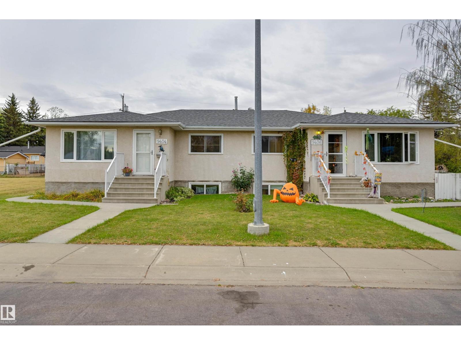 9406 Holyrood Rd Nw Unit 9404, Edmonton, AB T6C 4H4