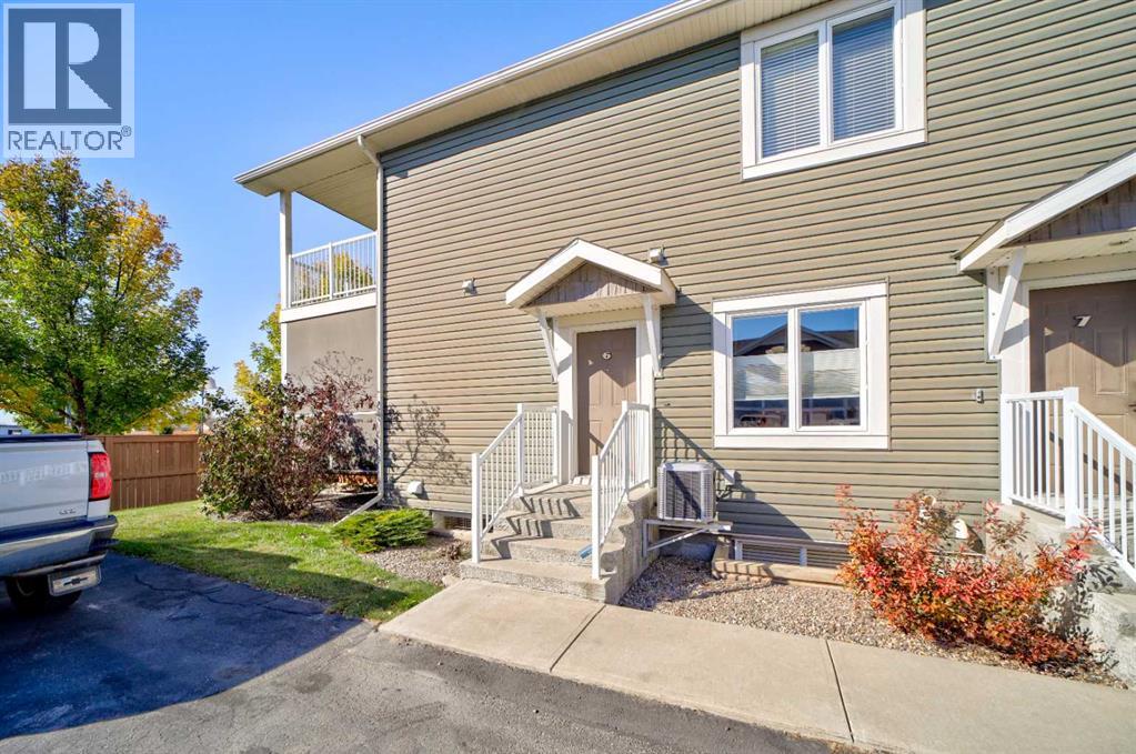 205 Lettice Perry Road North #unit 6, Lethbridge, AB T1H 6Z3