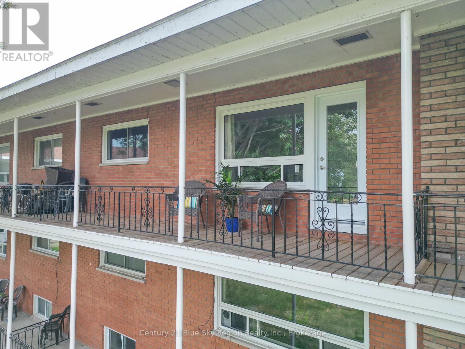 14 40 Judge Ave, North Bay, ON P1A 1W8