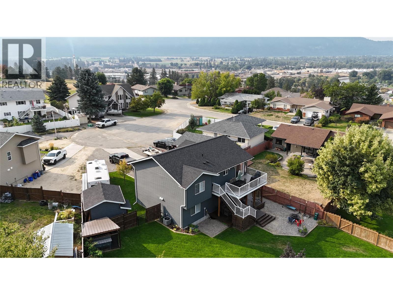 251 Golden Way, Grand Forks, BC V0H 1H0