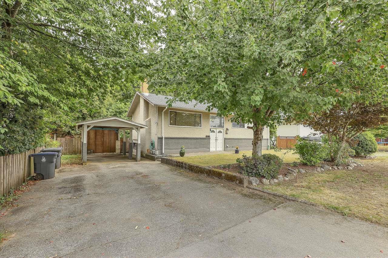 10950 Oriole Dr, Surrey, BC V3R 5A6