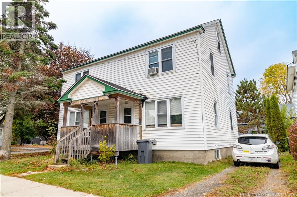 447-449 Northumberland St, Fredericton, NB E3B 3K3