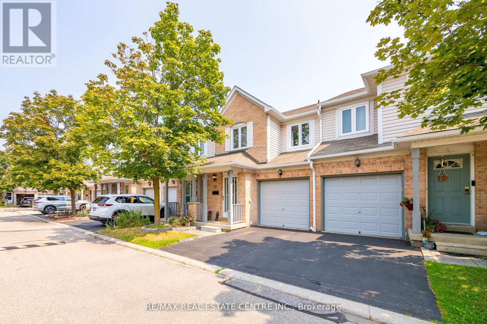 81 5958 Greensboro Dr, Mississauga, ON L5M 5Z9