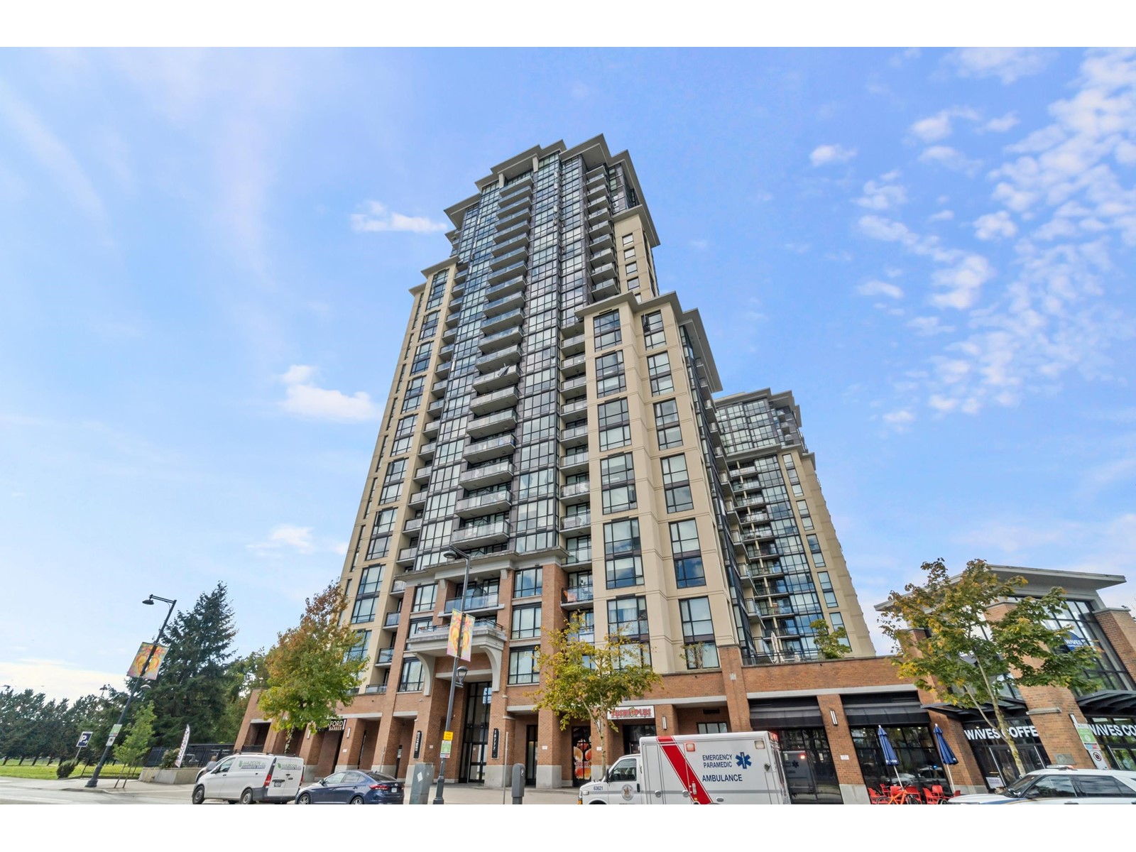 10777 University Drive Unit 609, Surrey, BC V3T 0E6