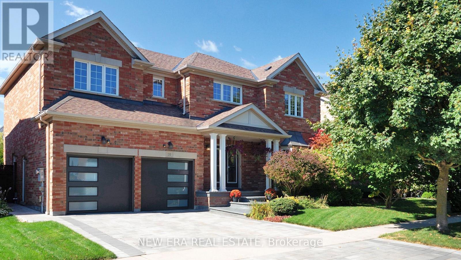 18 Grist Mill Dr, Halton Hills, ON L7G 6C2