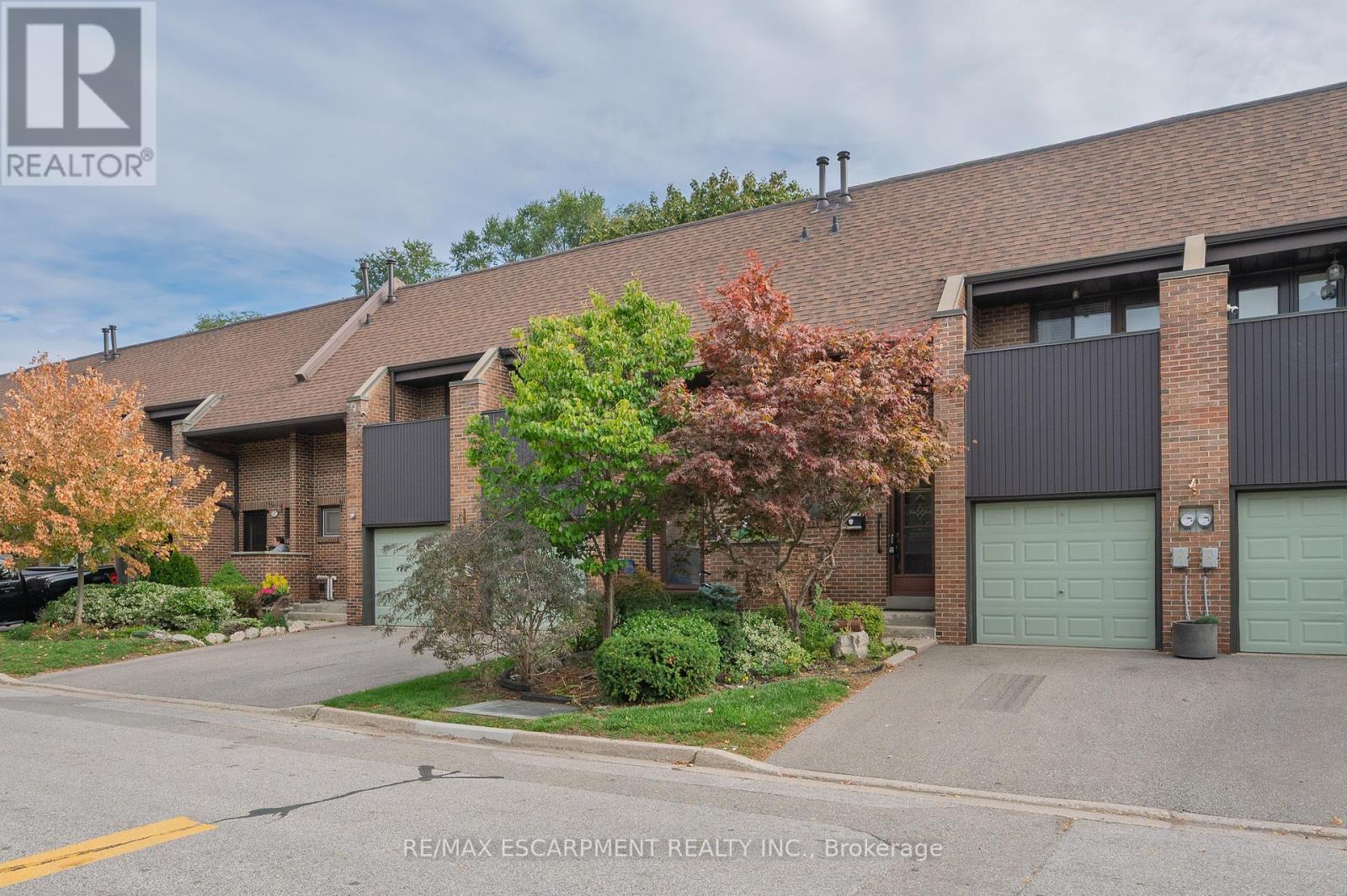 111 Maple Branch Path, Toronto, ON M9P 3R9