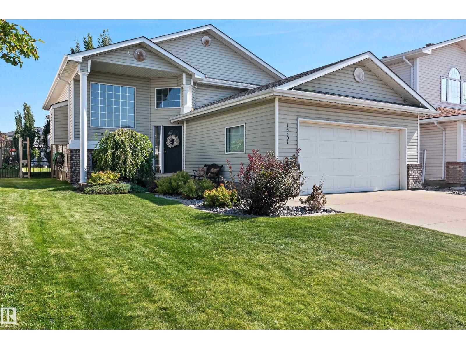81 St Nw Unit 16507, Edmonton, AB T5Z 3J4