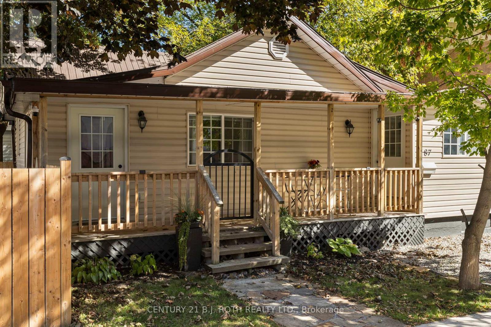 87 Victoria St, Orillia, ON L3V 2V9