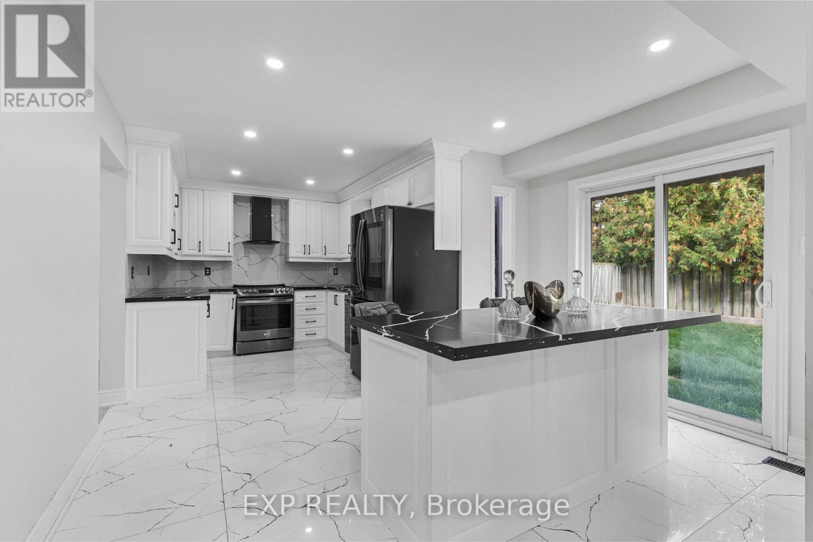 7 Macdermott Dr, Ajax, ON L1T 3S7