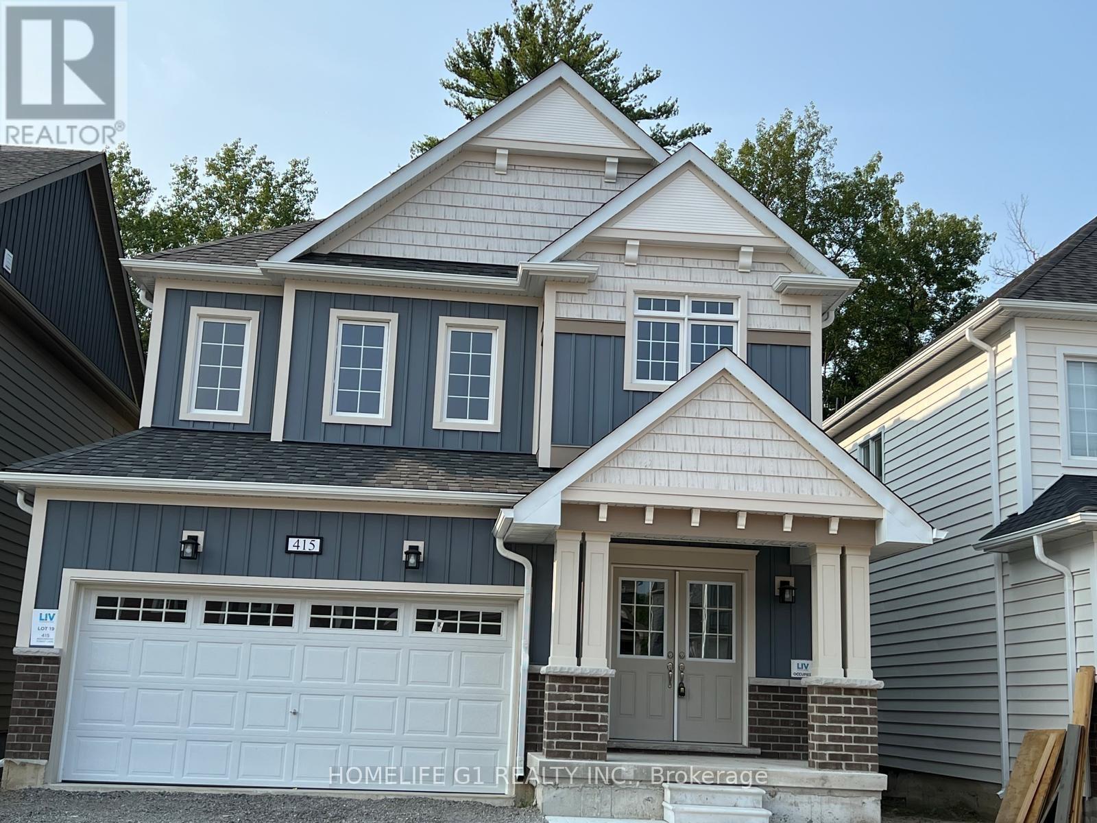 415 Beechwood Forest Ln, Gravenhurst, ON P1P 1A7