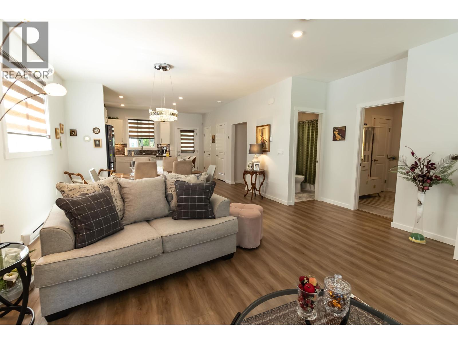 4921 Halliwell Avenue Unit 10, Terrace, BC V8G 2J7