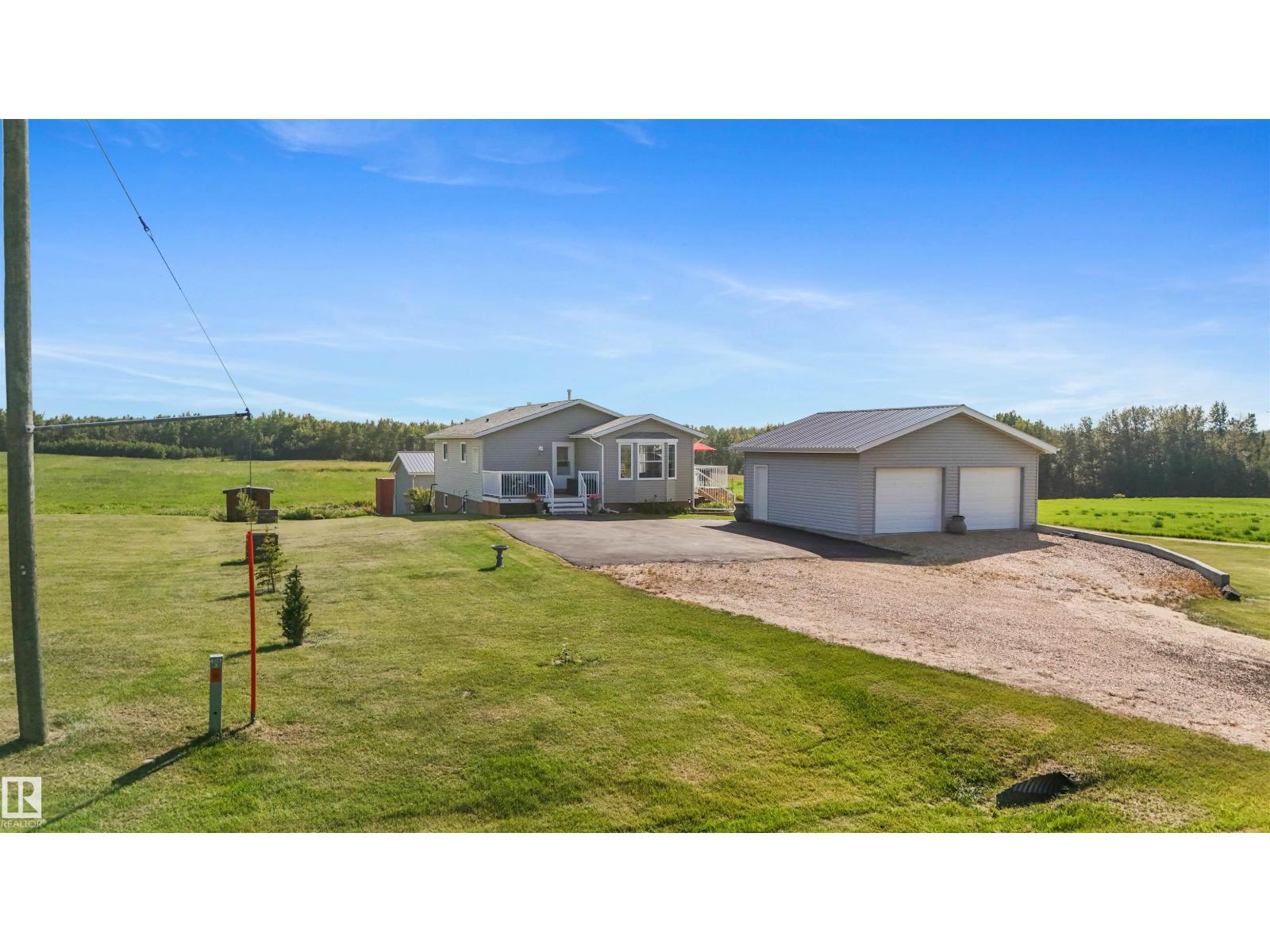 50 Av Unit 5049 #a, Rural Brazeau County, AB T0C 1W0