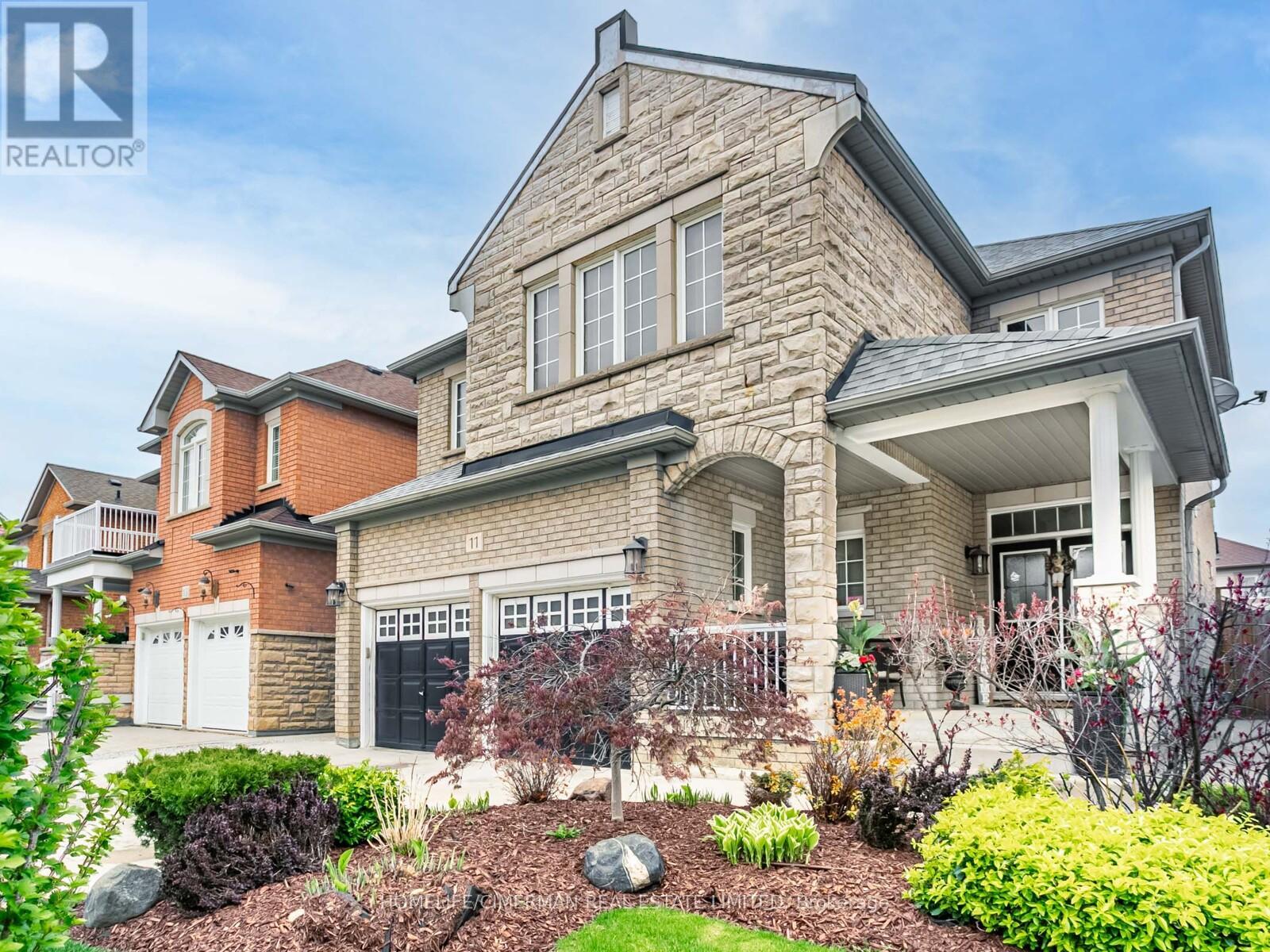 11 Chevrolet Dr, Brampton, ON L7A 3C3