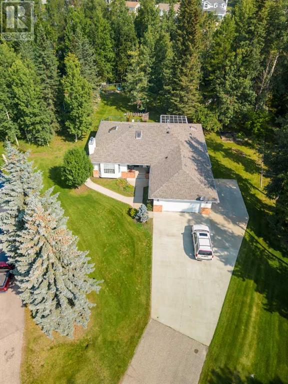 34 Ravine Dr, Whitecourt, AB T7S 1H5