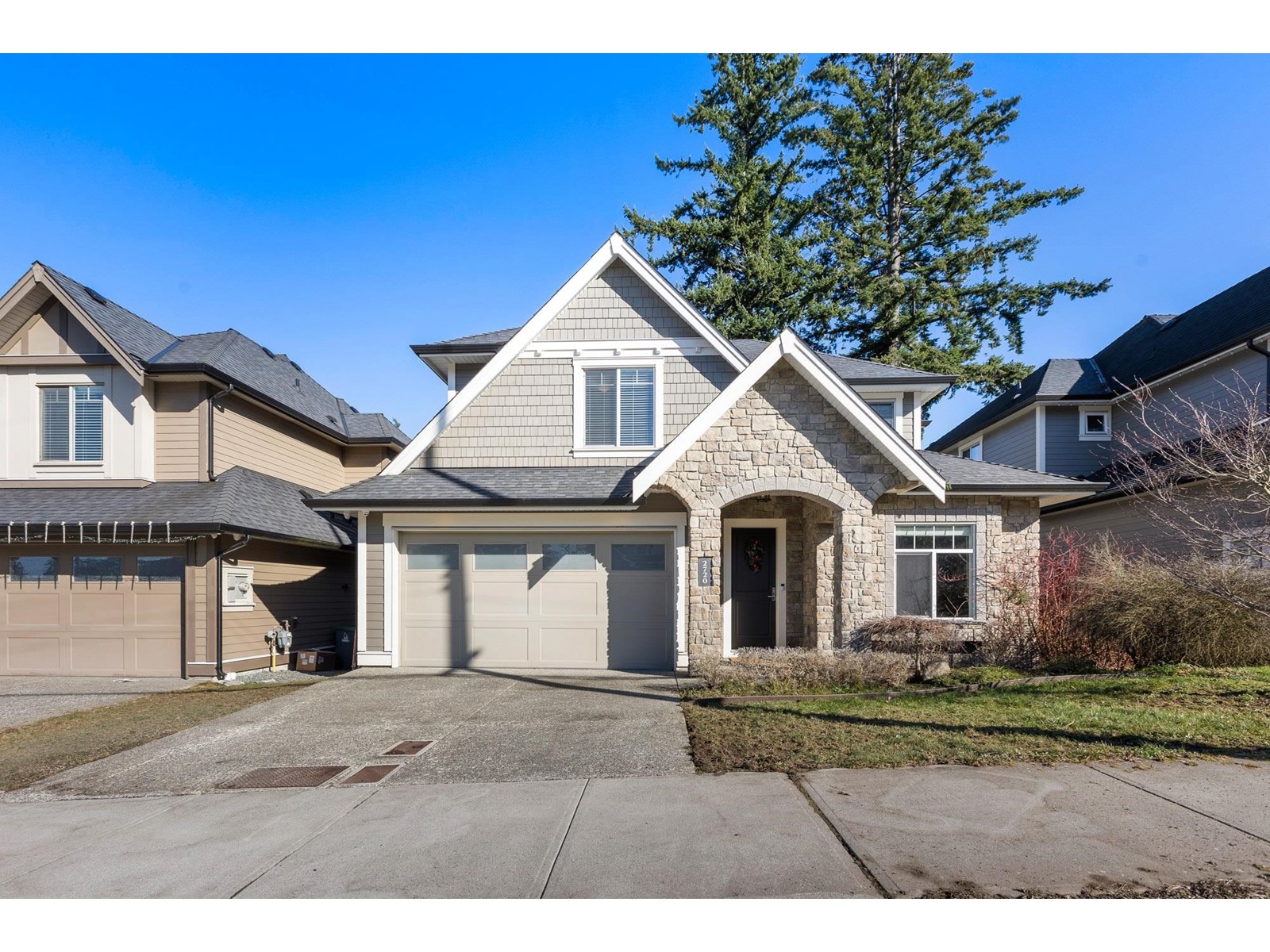 164 Street Unit 2720, Surrey, BC V3Z 0P3