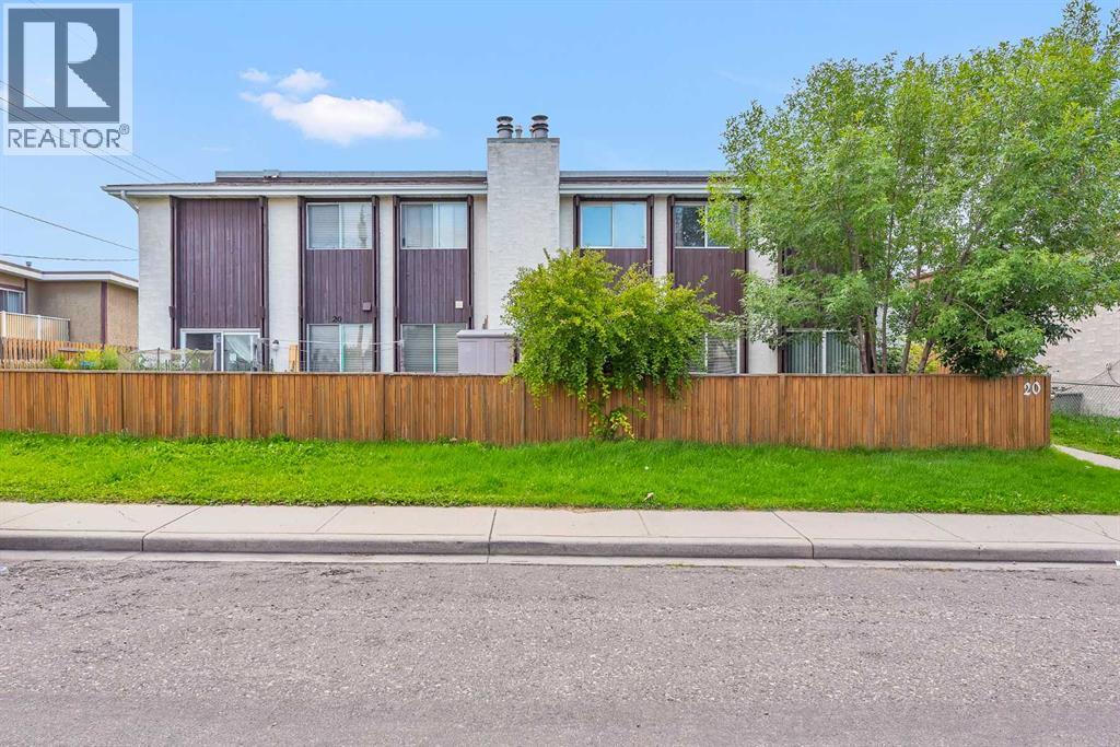 20 Huntley Close Ne Unit 6, Calgary, AB T2K 4Z3