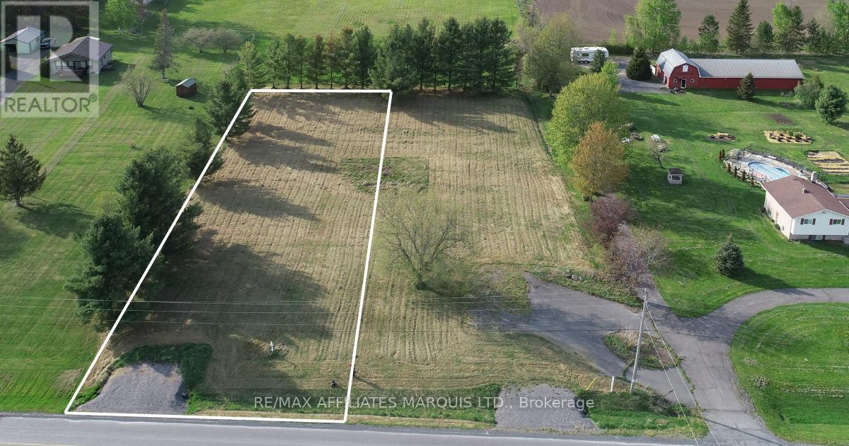 17175 Mcneil Rd, North Stormont, ON K0C 1T0