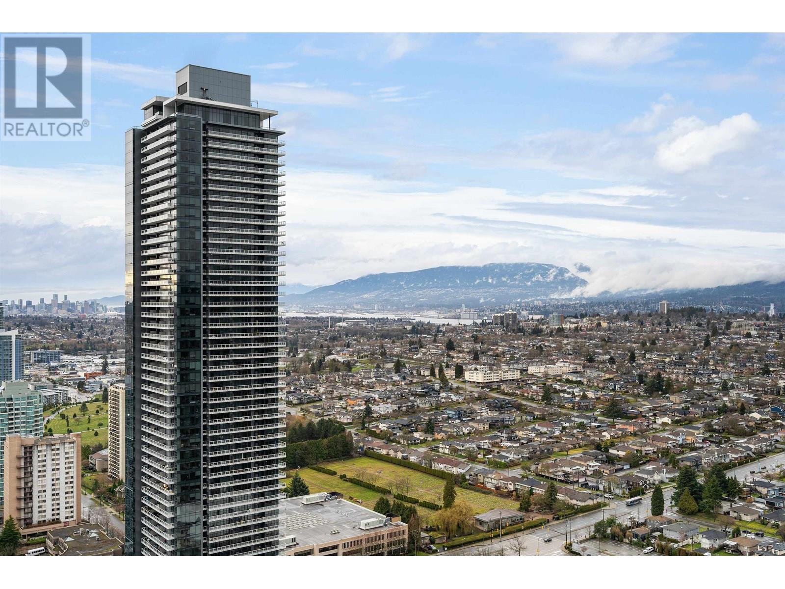 4650 Brentwood Boulevard Unit 606, Burnaby, BC V5C 0M3
