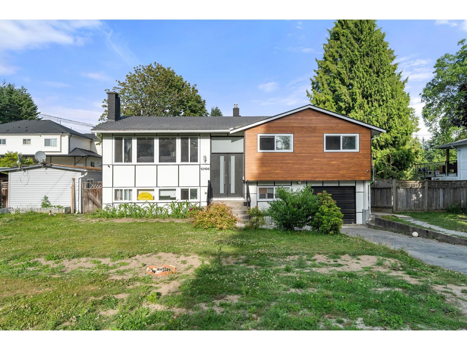 127 Street Unit 10108 #a, Surrey, BC V3V 5L3