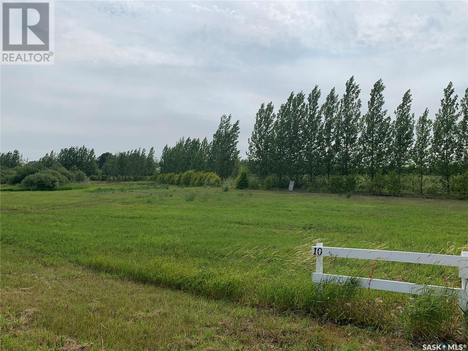 10 Lucien Lakeshore Drive, Three Lakes Rm No. 400, SK S0K 2X0