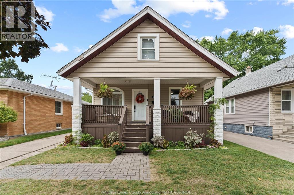 1337 Bernard, Windsor, ON N8Y 4K2